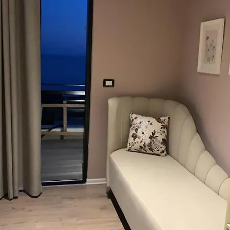 Hotel Natali Dhermi