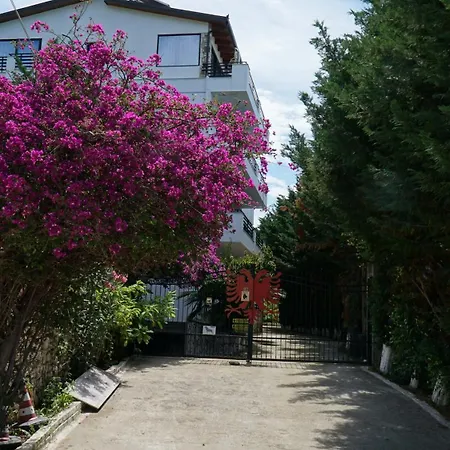 Natali Hotel *