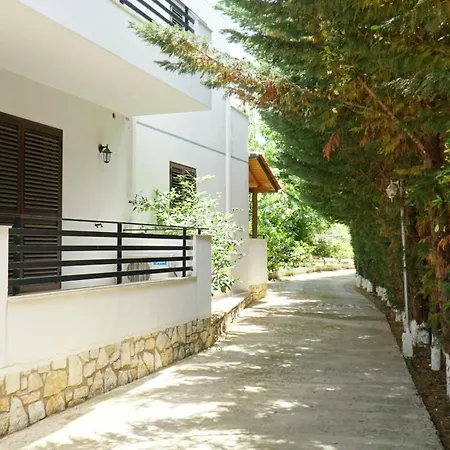 Hotel Natali *