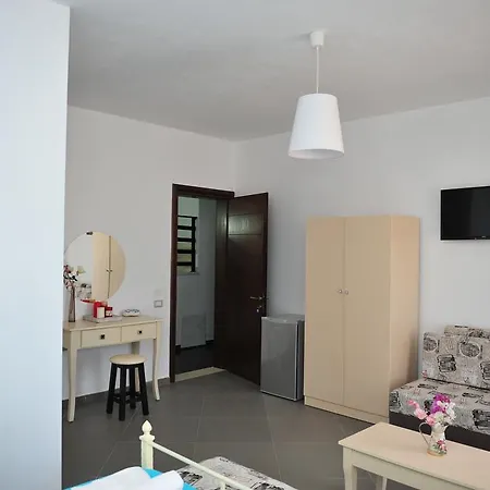 Natali * Dhërmi